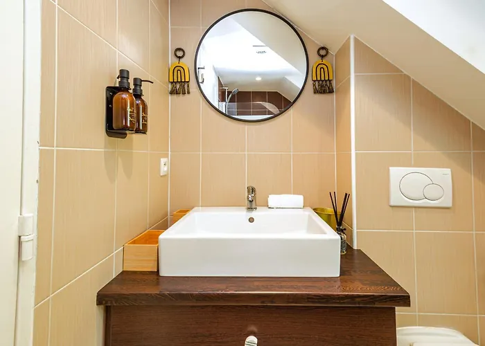 Appartement La Taniere Du Roi - - A 10 Min Du Chateau Et De La Gare Versailles